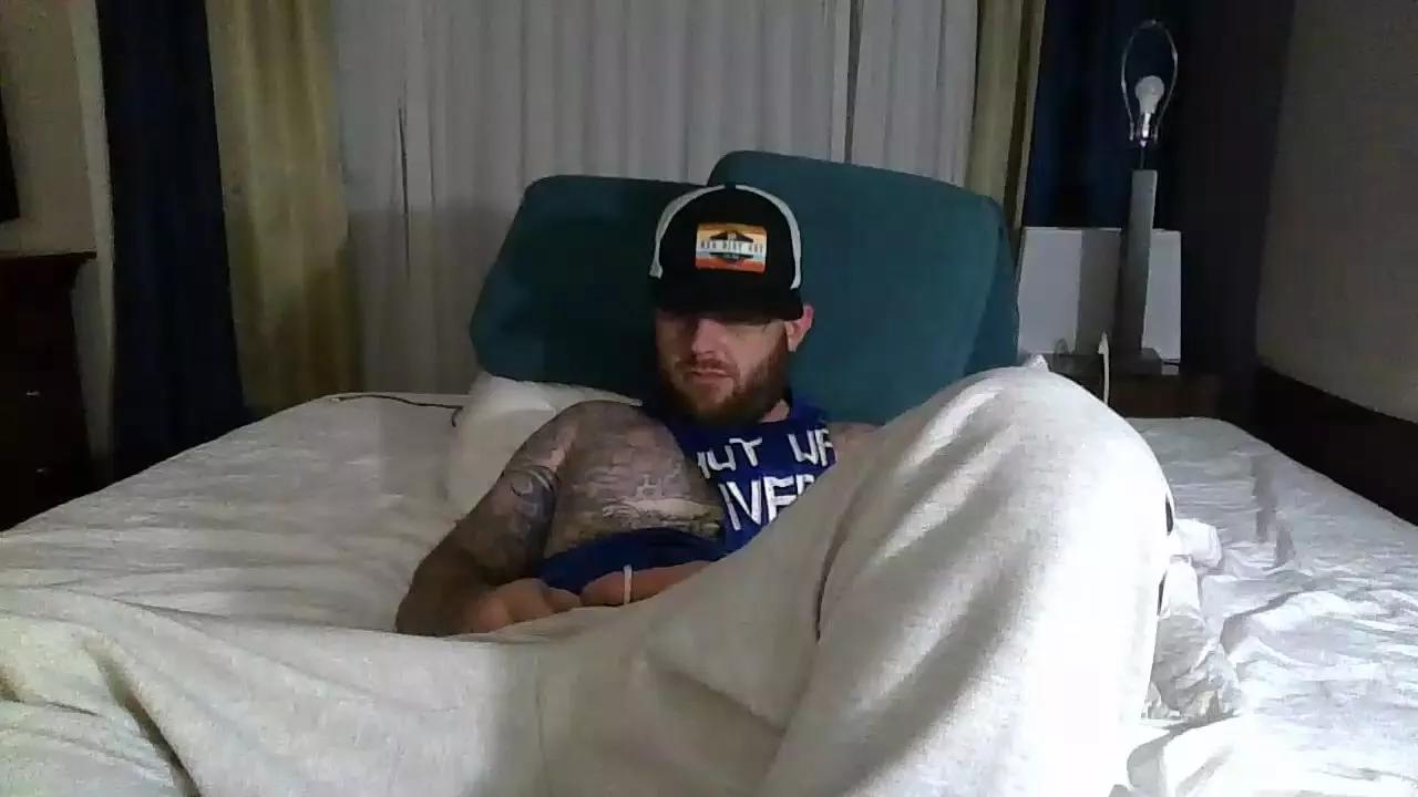 Tattooedfreak24 from Cam4