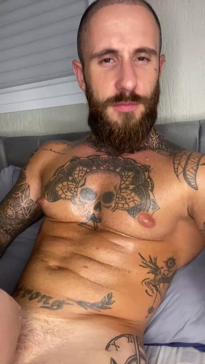 Viking_Tatuado from Cam4
