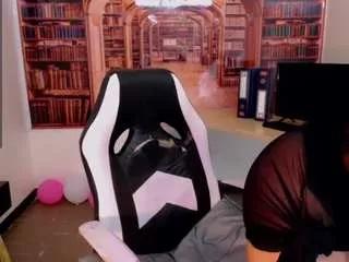 adharaamoon from CamSoda