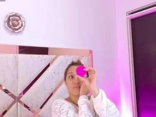 alba-grey from CamSoda