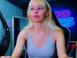 Alessiacrosft webcams show profile image 