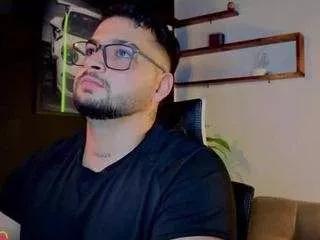 Andrew-brownn webcams show profile image 