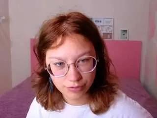 Angelinalow webcams show profile image 