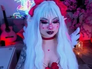 annalyynn from CamSoda
