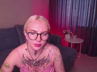 annetenet from CamSoda