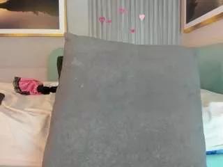 anny-cute from CamSoda