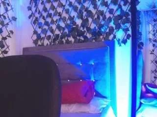 ariadnabrow from CamSoda