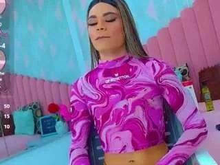 ariadnna-princess from CamSoda