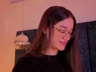 arianna-suarezz from CamSoda