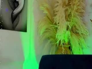 ariannathonson from CamSoda