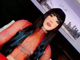 baby-isaa from CamSoda