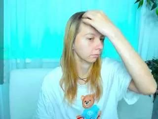 beellami from CamSoda