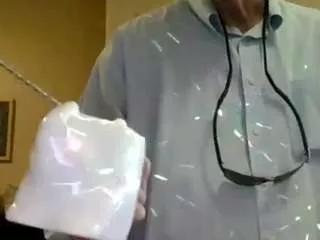 camcouple4u from CamSoda