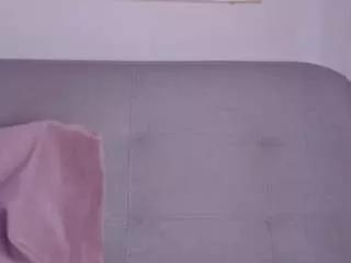 cuttehanna18 from CamSoda