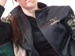 Cyndeewinter webcams show profile image 