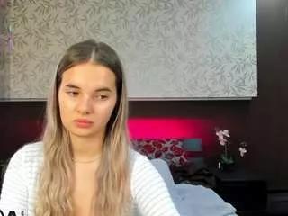 donna-crawford from CamSoda