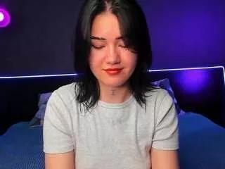 Editeasterling webcams show profile image 