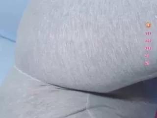 emielyn82 from CamSoda