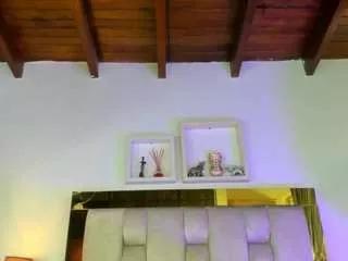 emma-rossee from CamSoda
