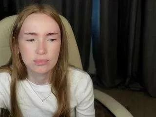 harrietheston from CamSoda