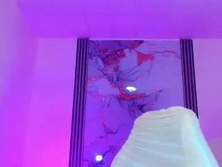 Hellen-moons webcams show profile image 