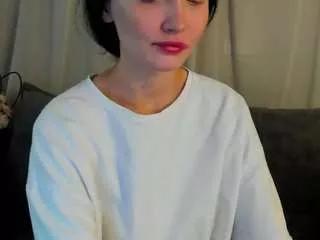 holly-berryy from CamSoda