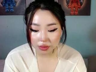 ichiben from CamSoda