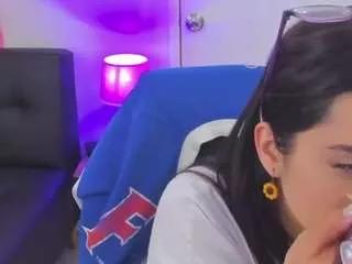 issa-smithhh from CamSoda