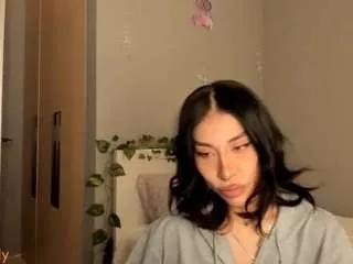 jinnygold from CamSoda