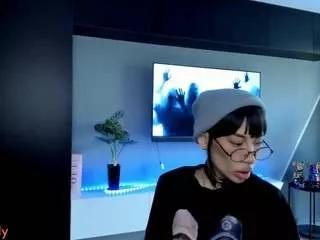 jinnygold from CamSoda
