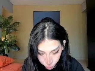 jinnygold from CamSoda