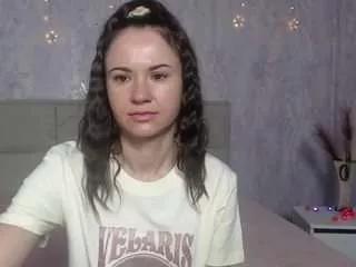 Karacriegs webcams show profile image 