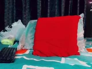 Kataleyabigcock webcams show profile image 