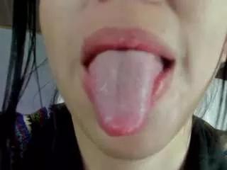 katty-mouth from CamSoda