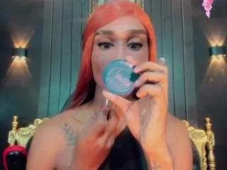kendall-hornyy on CamSoda