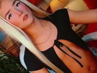 ladynoah on CamSoda