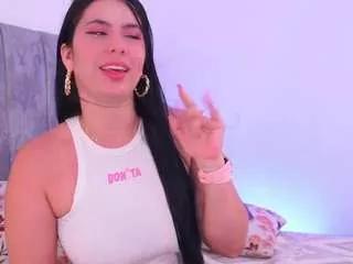 lara-giraldo from CamSoda
