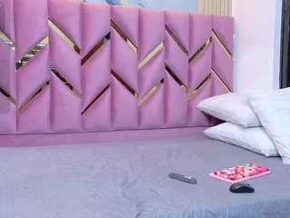 littleissues from CamSoda