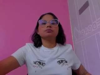 littlejulieta from CamSoda