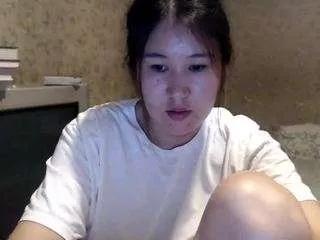 Loveesafi webcams show profile image 