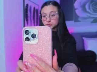 luucyjoness from CamSoda