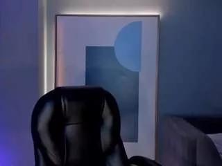 mararicci from CamSoda