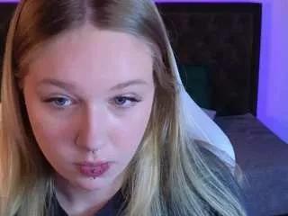 me-michelle from CamSoda