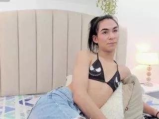 Mia-thompson-1 webcams show profile image 