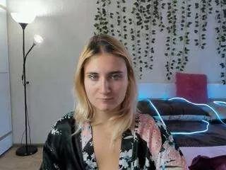 Miaxmiss webcams show profile image 