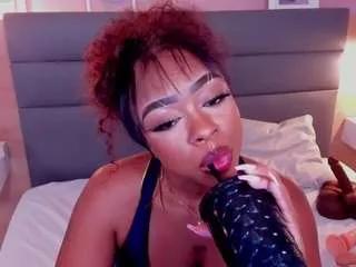 miia-schwarz from CamSoda