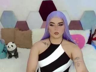 miss-adriana from CamSoda