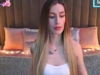 missmartini from CamSoda