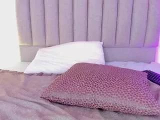 nikki-angel from CamSoda