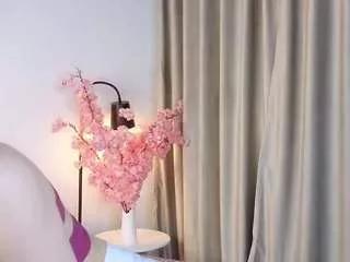 Noreenbluett webcams show profile image 